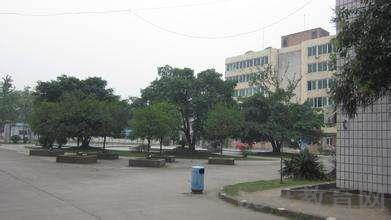 达州中医学校