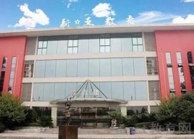 重庆涪陵创新计算机学校