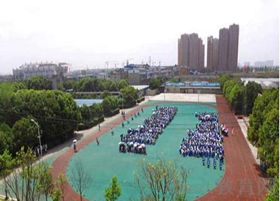 云南建筑施工管理与工程预决算专业学校招生
