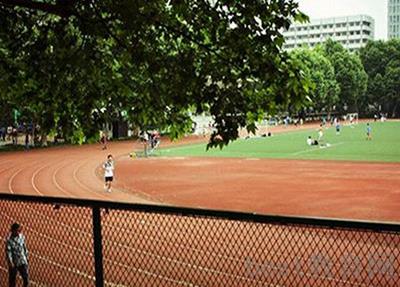 云南铁道运输管理(铁路运输客货服务)专业学校招生