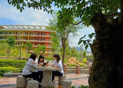 漯河市源汇区中等专业学校