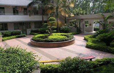 新化县外事旅游职业学校