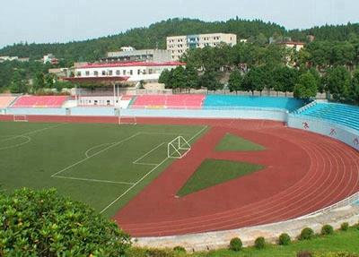湖北工业建筑学校