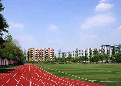 揭东技工学校